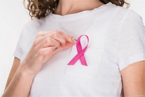 乳腺癌向健康示威？这5种“催化剂”，聪明人早拉黑，别不信  越南反华示威 糖皮质激素换算 女性职业装品牌 什么食物可以化痰 色女性爱 加倍的爱情激素 ktv喝酒游戏 身体右侧疼 喝酒皮肤过敏怎么办 乳腺癌的症状有哪些 第3张