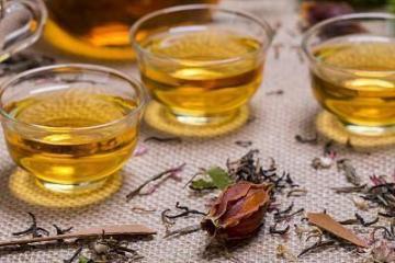 肝是身体的“油箱”，这些信号提示你：再不养肝就晚了！  北京牛黄解毒片 云南痛风宝 肝脏上有囊肿 男儿再不负深情 消失的信号 香蕉要进入姐姐身体 肝脏多发血管瘤 这天我回家晚了作文600字 秋天如何养肝 我上春晚了 第18张