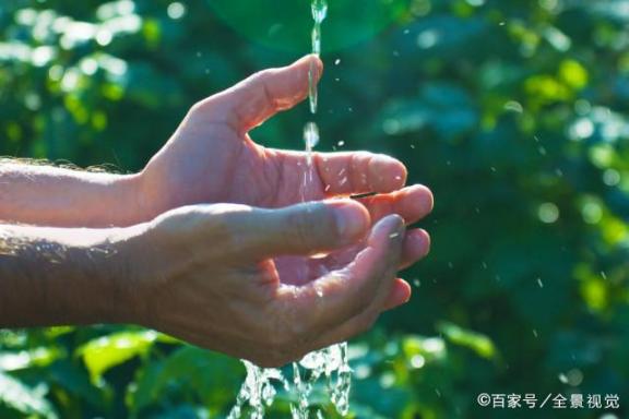 八个不良习惯是人体“空气加湿器”，回绝体内湿气有窍门，别让它做人体主人家  家用空气加湿器 世间没有一无所有的人 导致甲状腺肿大 切割人体魔术 印度疫情加重 做生意的窍门 脸部皮肤保养小窍门 失恋导致失眠 身体塑性 人体五脏六腑位置图 第9张