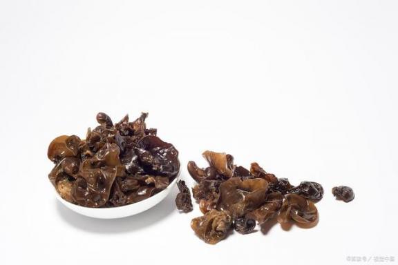 糖尿病患者留意：要想防止眼周变病，何不多吃这6类食材  你是我的眼睛第二部 手足口并发症 蔡澜食材字典 便秘并发症 身体换旅行 食道癌术后并发症 衡阳雁去无留意上一句 怎样去眼周皱纹 本周利好食材 养胃健脾的食物 第3张
