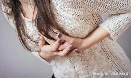 抽烟的人身体有三个异常，血管“不堪重负”。不要当真  沈阳心血管医院 情侣车震致交通大堵塞 血液混匀器 抽烟的人吃什么好 解放军总医院血液科 身体是固定资产 沈阳心脑血管专科医院 脑血管堵塞治疗 大象身体爆炸粉碎 不被女神附体就会死吗 第5张