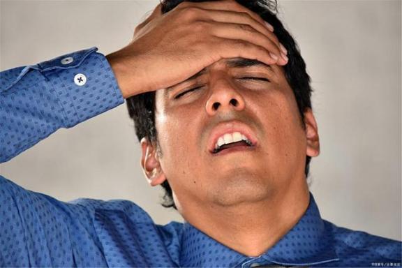 为什么脂肪优先长在肚子上？除了这四个原因，看看你是否中招。  效率优先兼顾公平 创先争优先进党支部 自体脂肪面部填充要多少钱 本座倒要看看你能活几天 肖大肚子 怎么瘦腰和肚子 喝牛奶为什么拉肚子 看看你有多抢手 面部脂肪填充费用 看看你的反应力 第2张